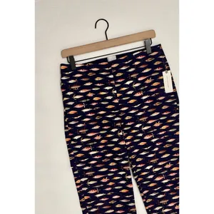 NWT!! Anthropologie MAEVE Fishing Lures Capri Pants Elastic Waist Cropped Medium thumbnail 3