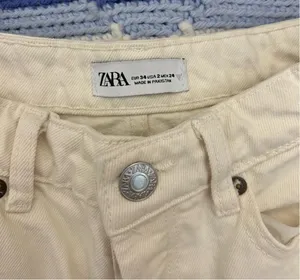 Zara white jeans  thumbnail 3