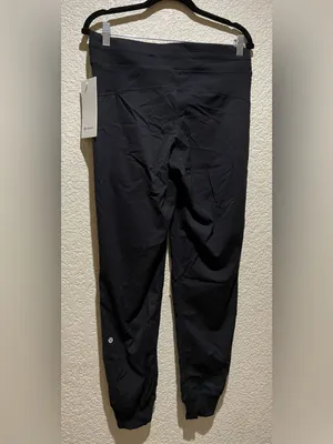 Lululemon NWT Dance Studio Mid Rise Joggers With Pockets Black Size 8 thumbnail 6