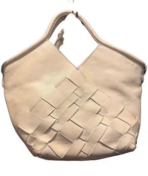 Latigo leather purse tan thumbnail 1