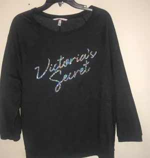 Bling- Victoria’s Secret pullover light sweater L thumbnail 1