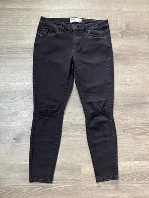 •Garage• Mid Rise Skinny Jeans thumbnail 2