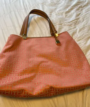 Tommy Hilfiger Coral Tote with Brown Handles thumbnail 1