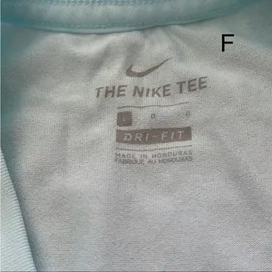 Womens Nike shirt thumbnail 3