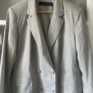 Zara Plaid Double Breasted Blazer thumbnail 4