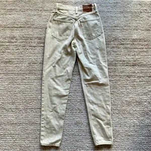 Levi’s 80s Mom Jeans 100% Cotton Ecru Size 24 thumbnail 3