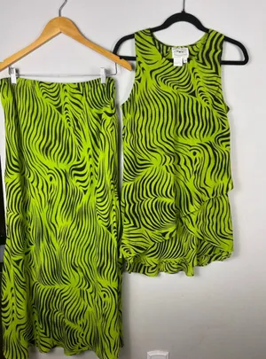 Vintage Y2K Neon Zebra Print 2 Piece Skirt Set Medium Lime Green Festival thumbnail 1