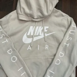 Nike Air Just Do It Graphic Pullover Hoodie Beige Oatmeal Small Sportswear thumbnail 2