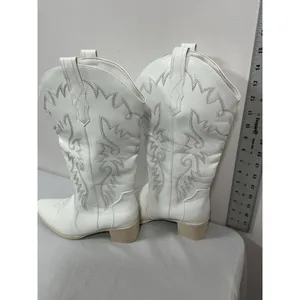 Womans Ixu Pullon Knee High Cowgirl Boots 8 White Embroidered Heel NWT thumbnail 3