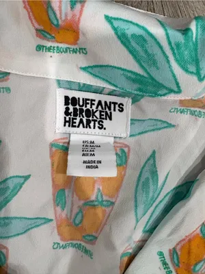 Bouffants and Broken Hearts Tropical Cocktail Pajama Set Size M thumbnail 2
