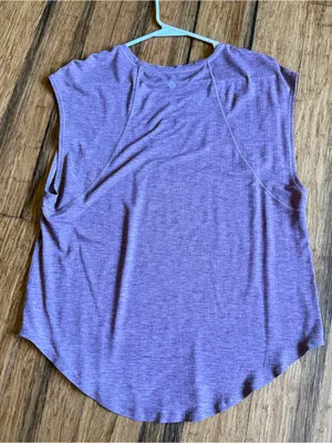 Lululemon Women’s Tank Top Shirt thumbnail 3