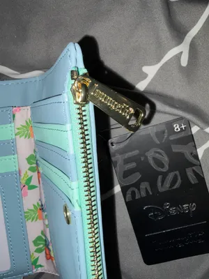 Loungefly Disney Lio & Stitch Luau Stitch Bifold Wallet New with Tags NWT thumbnail 8