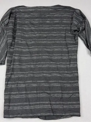 Athleta Womens XXS Gray Metallic Lurex Stripe 3/4 Sleeve Stretch Top 930305 thumbnail 5