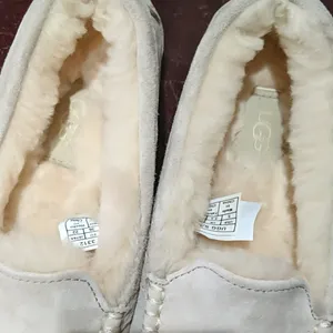 Ugg | Ansley Slipper | Tan | Size 5 | New thumbnail 3