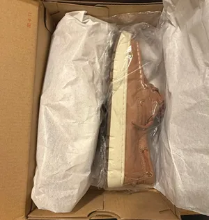Sperry NIB women’s 5.5 Keely Boat leather shoe Tan/Bronzer - never worn $110 thumbnail 5