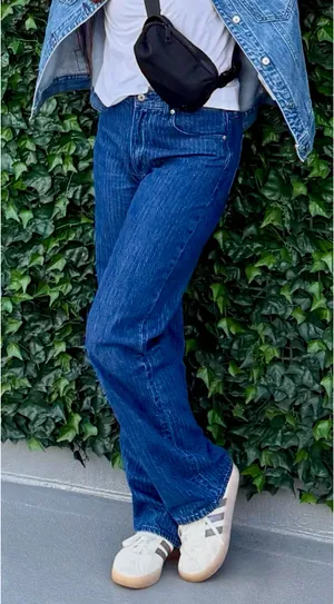 Abercrombie The Loose High Rise Jean thumbnail 1