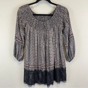 Anthropologie Black and Cream Off the Shoulder Lace Trim Western Boho Top Size S thumbnail 3