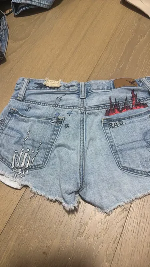 American Eagle Outfitters thumbnail 6
