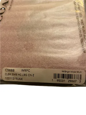 Coach NWT Large Corner Zip Wristlet In Colorblock With Horse And Carriage thumbnail 4