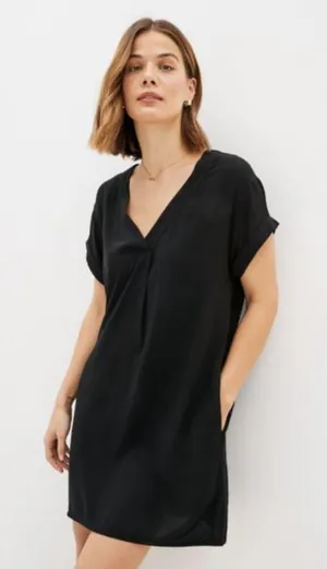 Gap Black Dress thumbnail 1