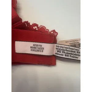 Victoria's Secret‎ Bralette Women Medium Red Lace Logo Band Unlined Wireless NEW thumbnail 11