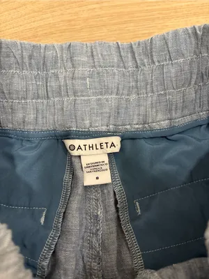 Athleta Cabo Linen Shorts Size 8 4” thumbnail 3
