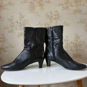 Vintage 90s y2k black leather square toe block heel zip buckle whimsigoth boots thumbnail 5