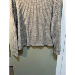 Women's Sz Medium Button Front Cardigan Heather Gray Oatmeal Ribbed Soft Pockets thumbnail 8