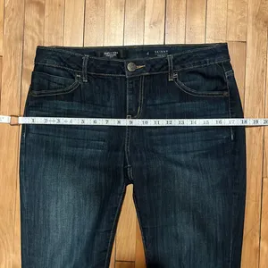 Vera Wang Jeans thumbnail 9