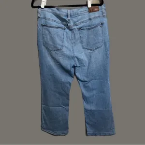 Madewell‎ Cali Demi Boots Light Wash High Rise Button up Jeans size 32 thumbnail 3
