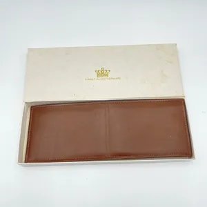 New in Box Men Leather Ware Bi fold Billfold Flip Finest in Leather thumbnail 2
