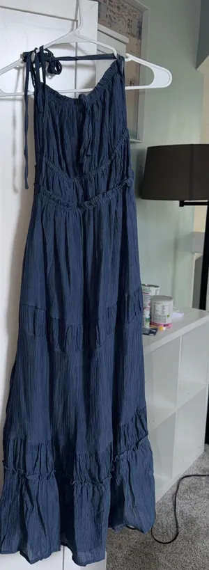 Amazon Dress thumbnail 1