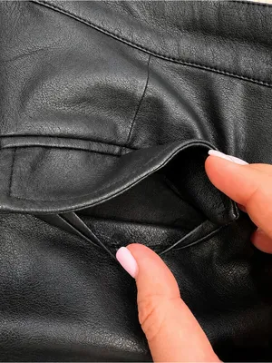 Willow & Clay Black High-Waist Faux Leather Shorts thumbnail 7