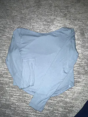 Lululemon Long Sleeve Open Back thumbnail 1