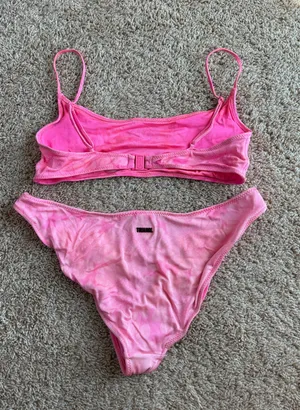 Triangl Bikini Set thumbnail 6