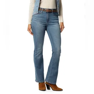 Levi’s Signature MidRise Bootcut Jeans size 14 thumbnail 9