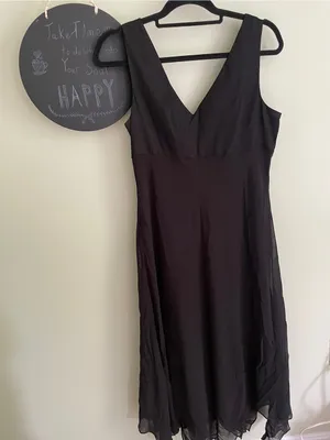Jones Wear Black V-Neck Beaded Slip Dress thumbnail 2