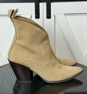 Reserved Womens Western Ankle Boots Size EU 36 US 5 Tan Suede Pointed Toe Heel thumbnail 1