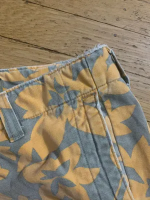 American Eagle Floral Patterned Cropped Pants thumbnail 4
