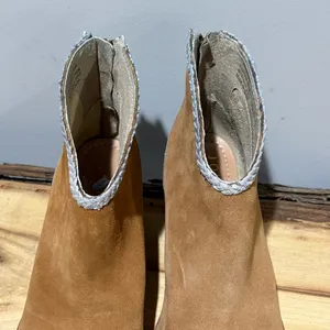 Journee collection Two‎ Tone Suede Western Booties Size 7.5 B102 thumbnail 5