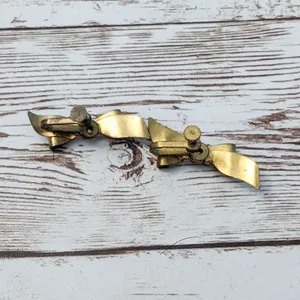 Vintage Screw On Earrings - Large Bow Design - Tarnished thumbnail 5