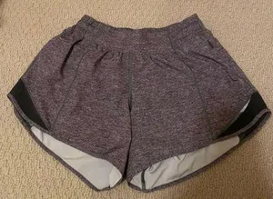 Lululemon Shorts thumbnail 1