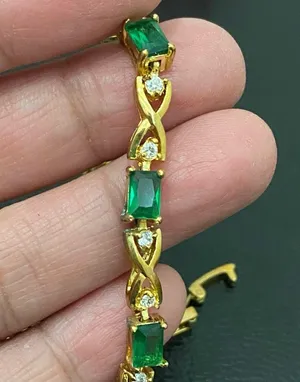 Unsigned Gold-tone Emerald Green & Clear CZ Stone 7.5” Tennis Bracelet 8.7g thumbnail 16