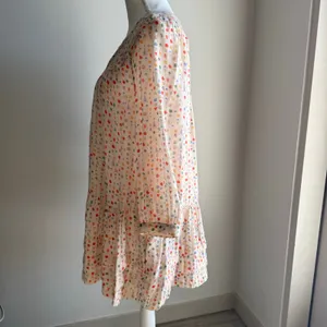 Maeve by Anthropologie Geometric Shape Colorful Rayon Blouse Size Medium Boho thumbnail 4