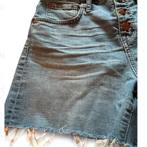 Madewell High-Rise Denim Shorts Button Fly Cut Off Raw Hem Size 26. thumbnail 5