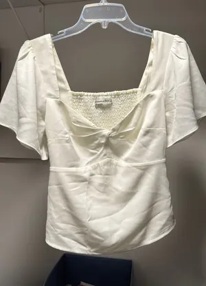 Abercrombie Top White thumbnail 1