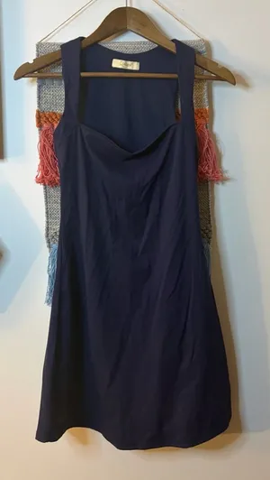 Quinsen Athletic Dress size 6 thumbnail 1