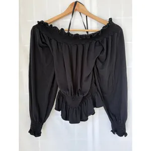 Lauren Ralph Lauren Black Off-Shoulder Smocked peplum Blouse S long sleeve thumbnail 4