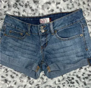 low rise shorts Size 3 thumbnail 1