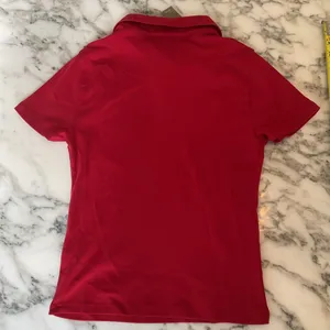 NWT JCrew Perfect-fit shrunken Red polo shirt Sz S Stubborn Green Tape Sold Out thumbnail 9